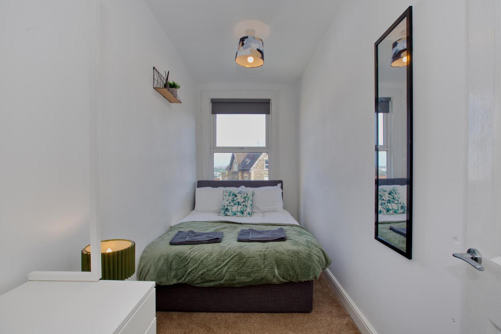 Modern 5-Beds - City Centre - Free Parking - Temple - By Hinkley Homes Short Lets & Serviced Accommodation Bristol Exterior foto